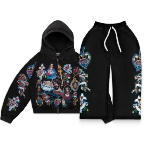 “Risen King” Cropped Zip Tracksuit (Black)